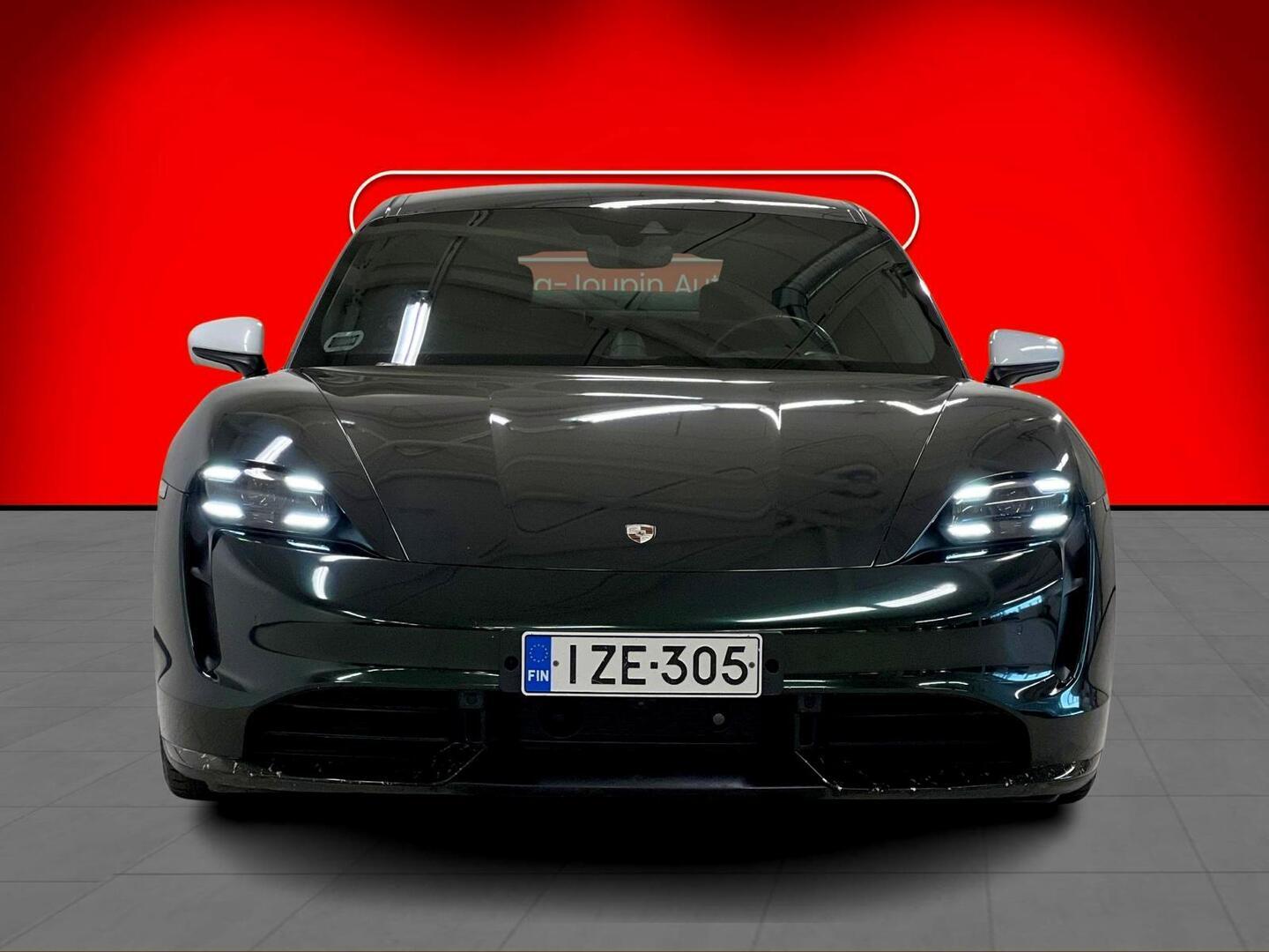PORSCHE Taycan 2020