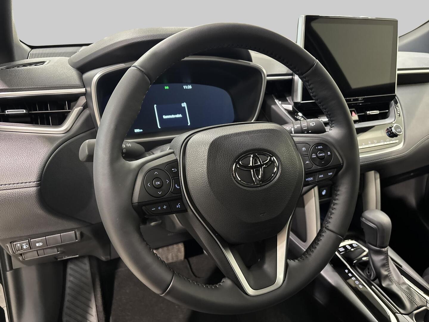 TOYOTA COROLLA CROSS 2025