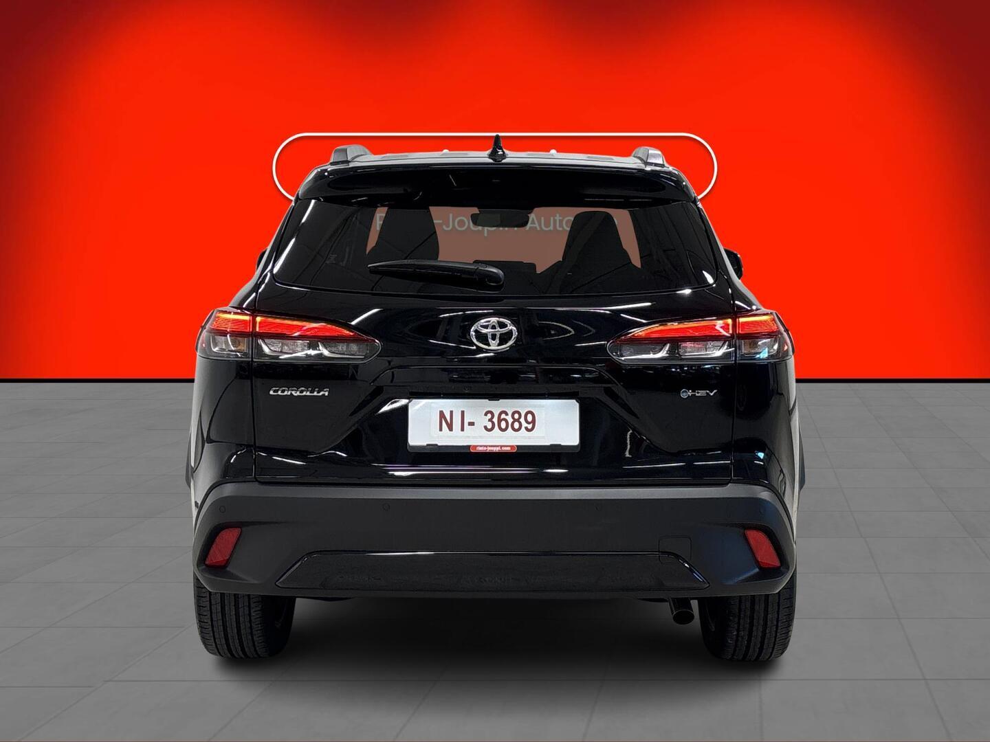 TOYOTA COROLLA CROSS 2025