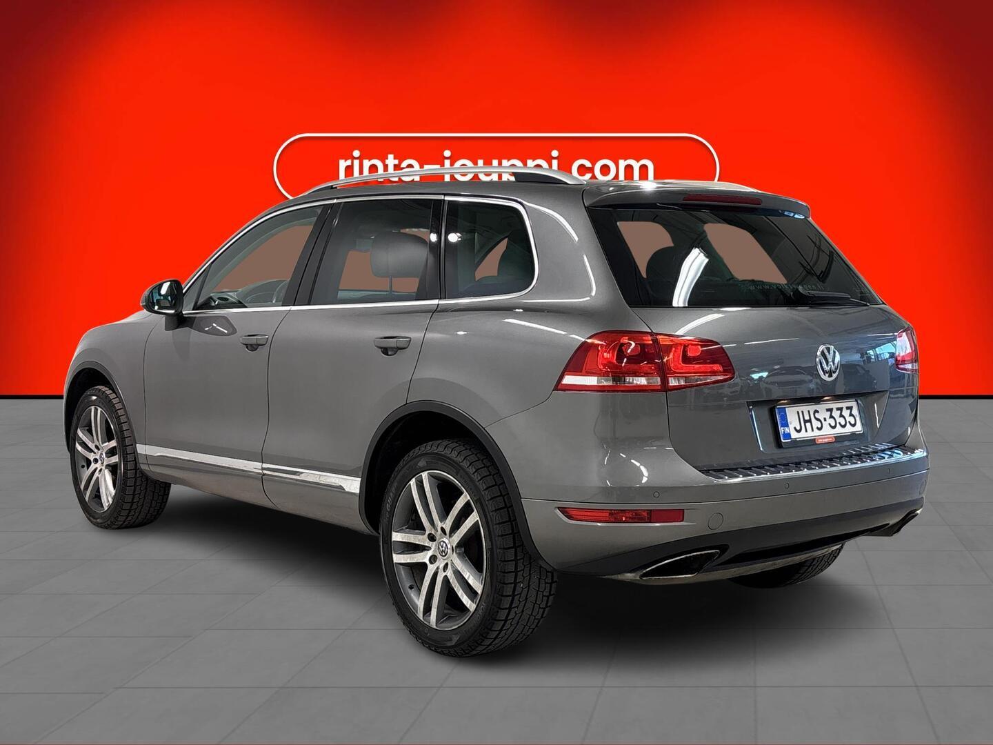 VOLKSWAGEN Touareg 2011