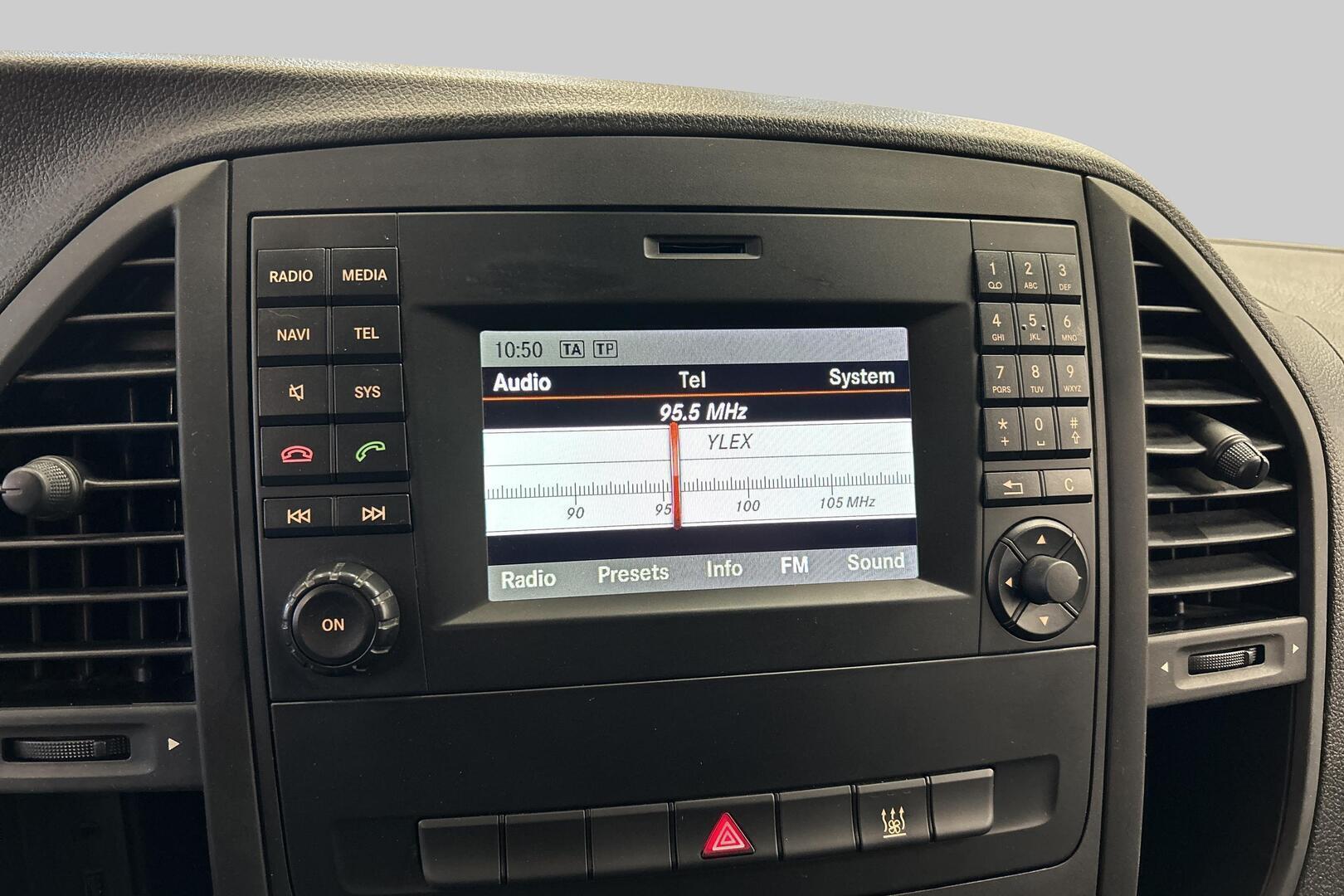 MERCEDES-BENZ Vito 2016