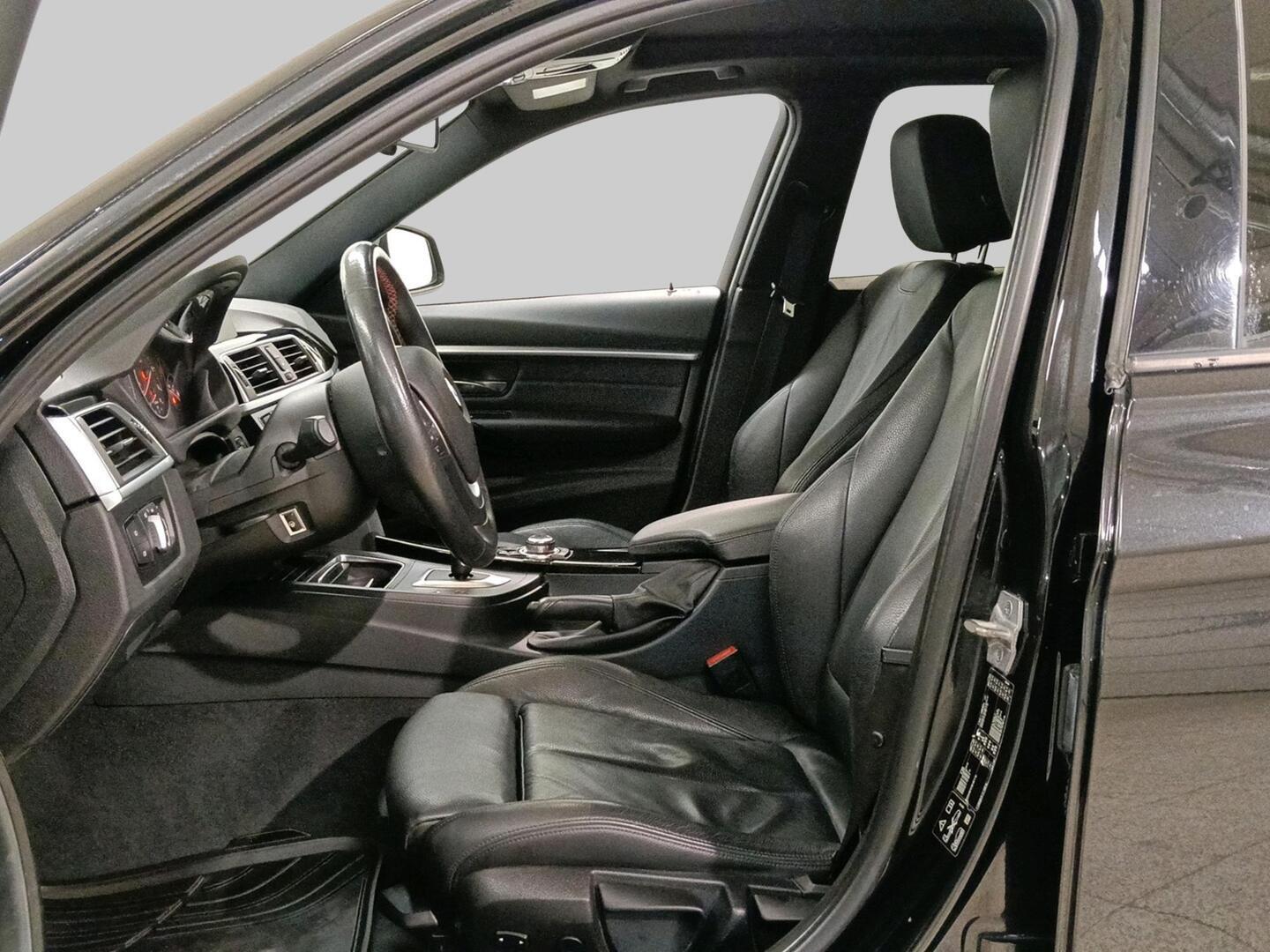 BMW 320 2018