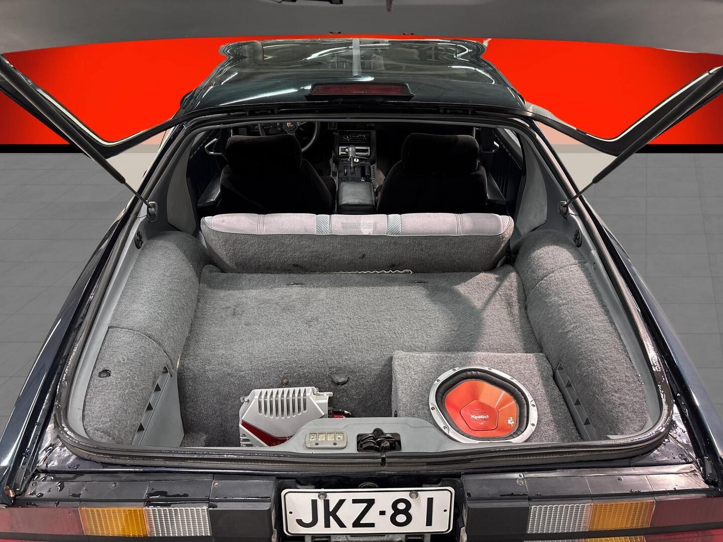 CHEVROLET Camaro 1986