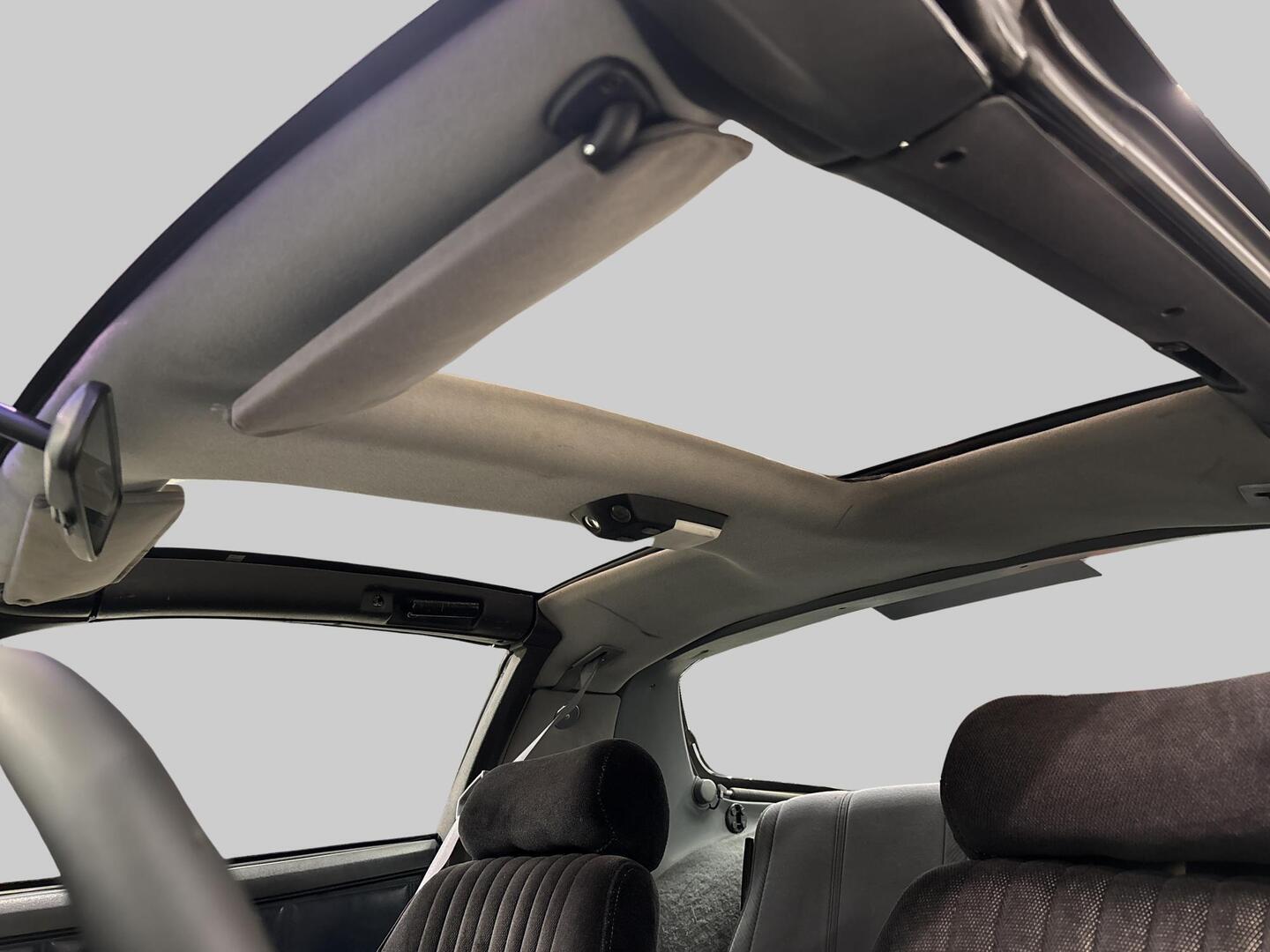 CHEVROLET Camaro 1986