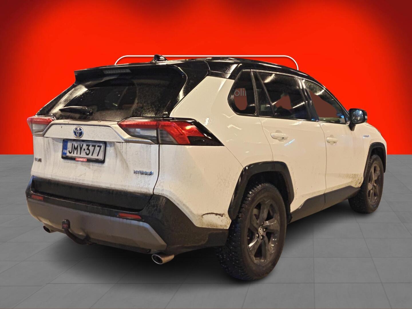 TOYOTA RAV4 2021