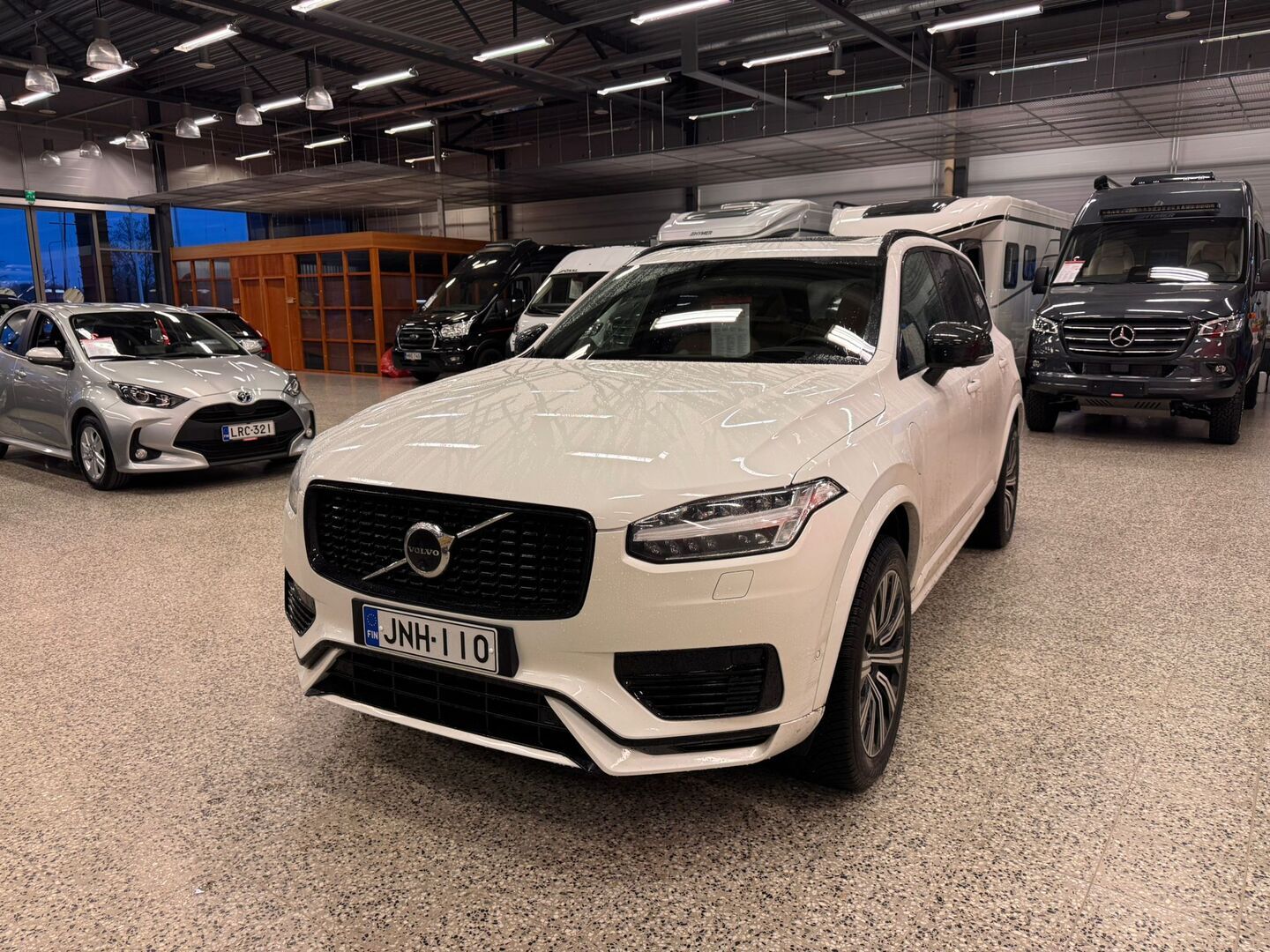 VOLVO XC90 2025