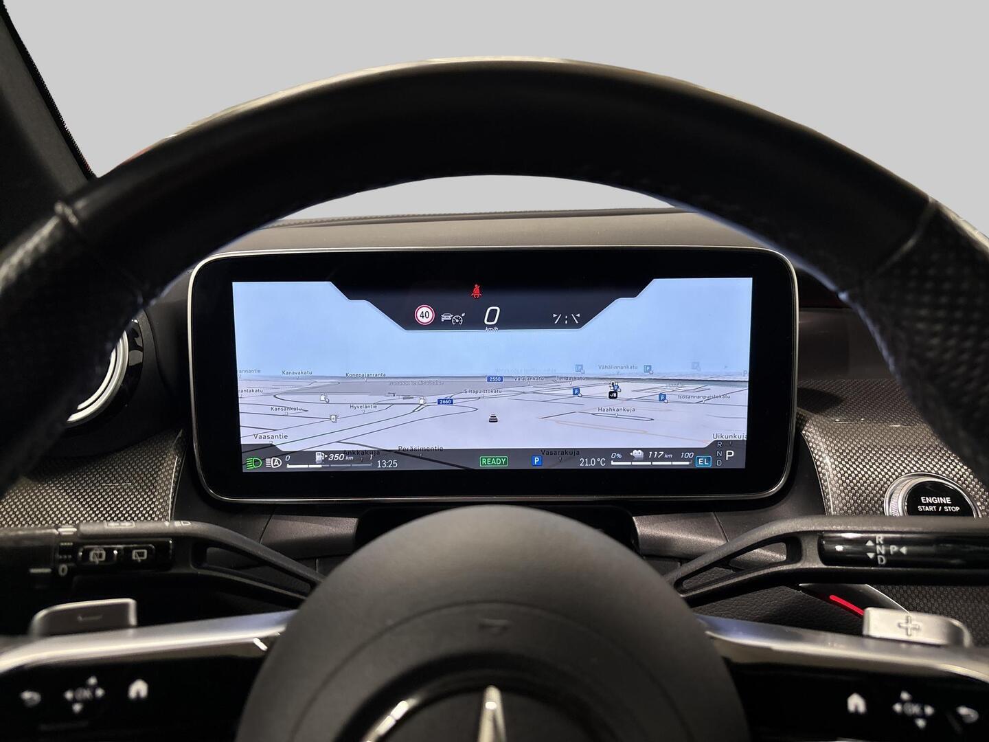 MERCEDES-BENZ GLC 2024