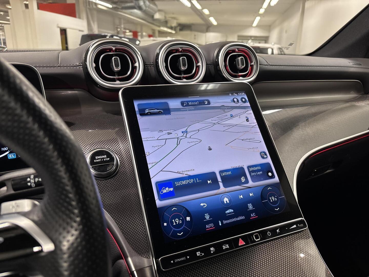 MERCEDES-BENZ GLC 2024