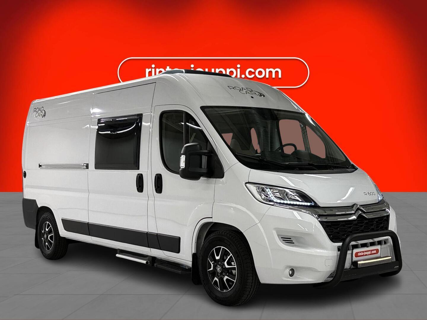 ROADCAR VAN R 600 2024
