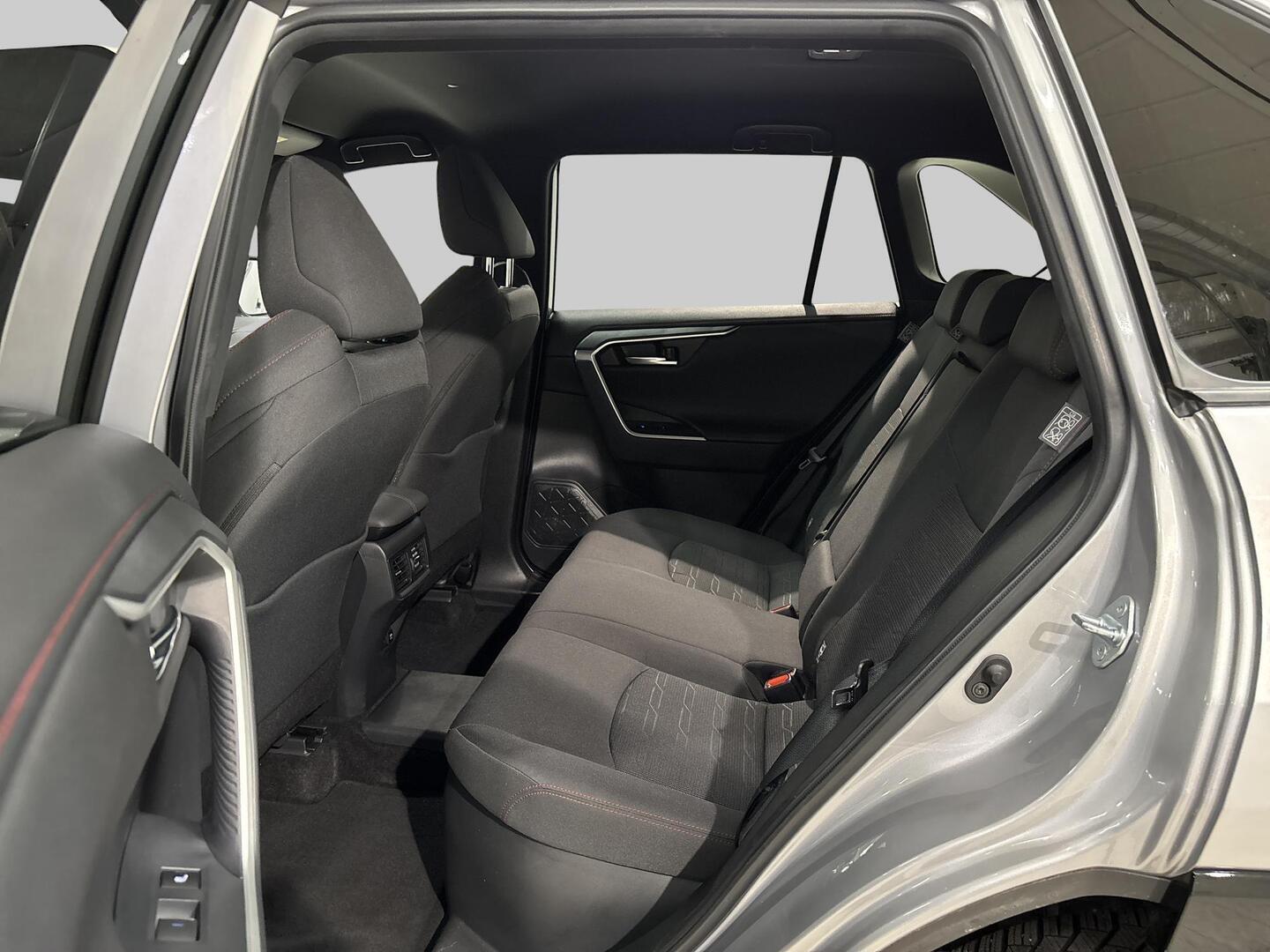 TOYOTA RAV4 PLUG-IN 2021