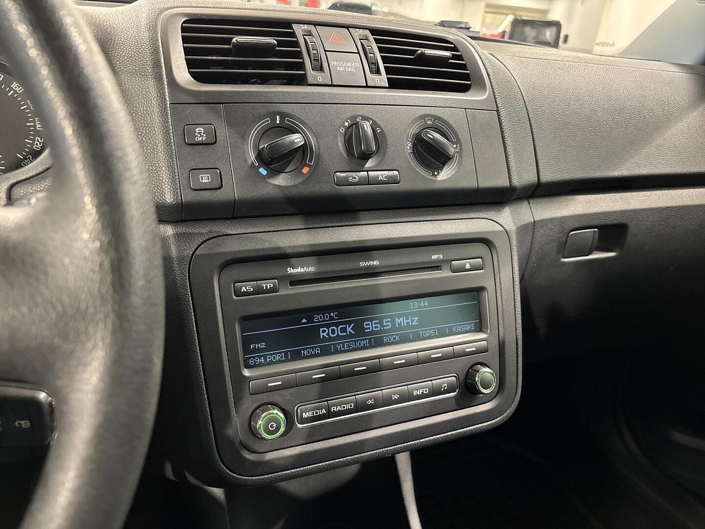 SKODA Roomster 2011