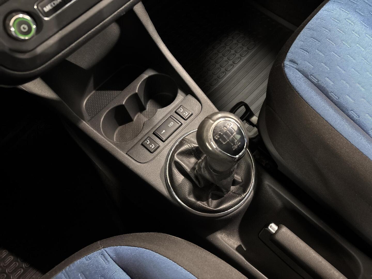 SKODA Roomster 2011