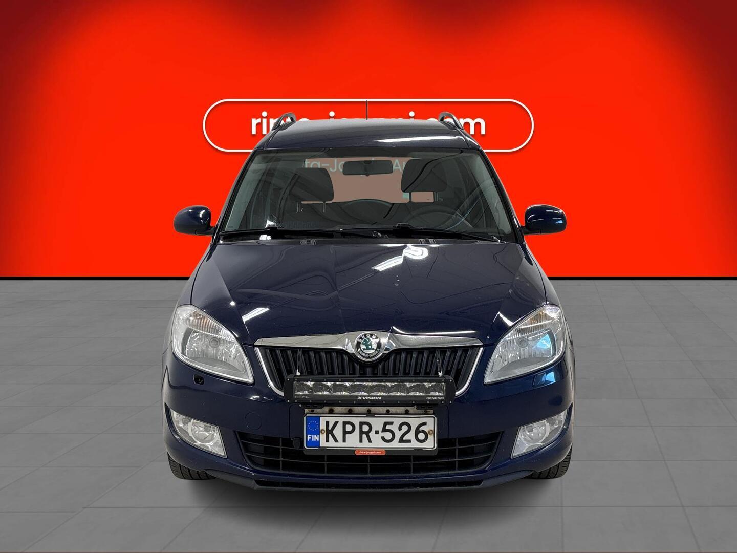 SKODA Roomster 2011
