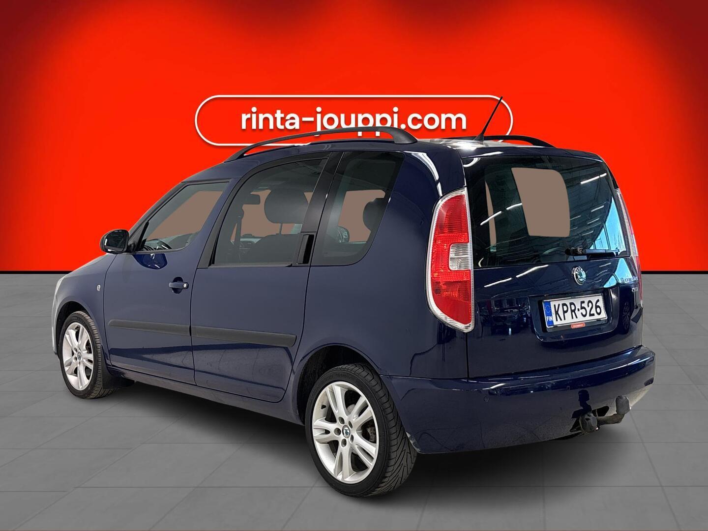 SKODA Roomster 2011