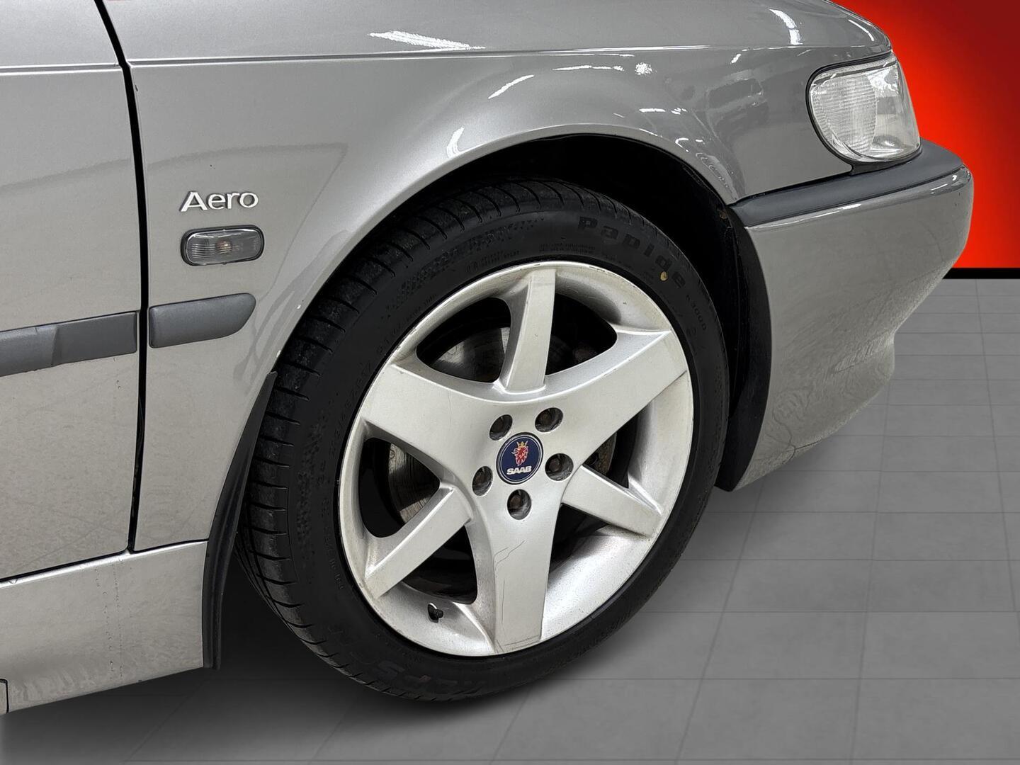 SAAB 9-3 2001