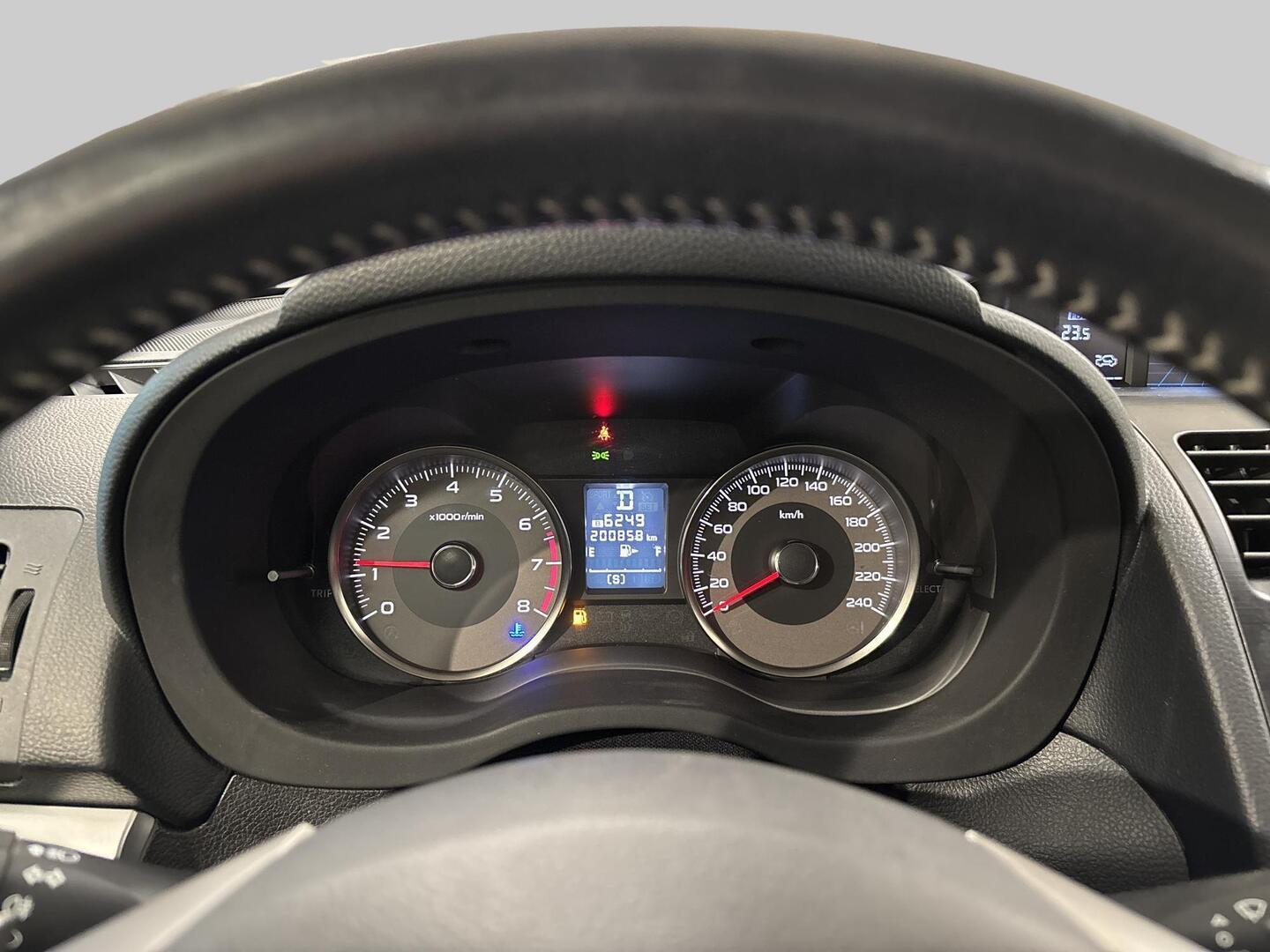 SUBARU Forester 2013