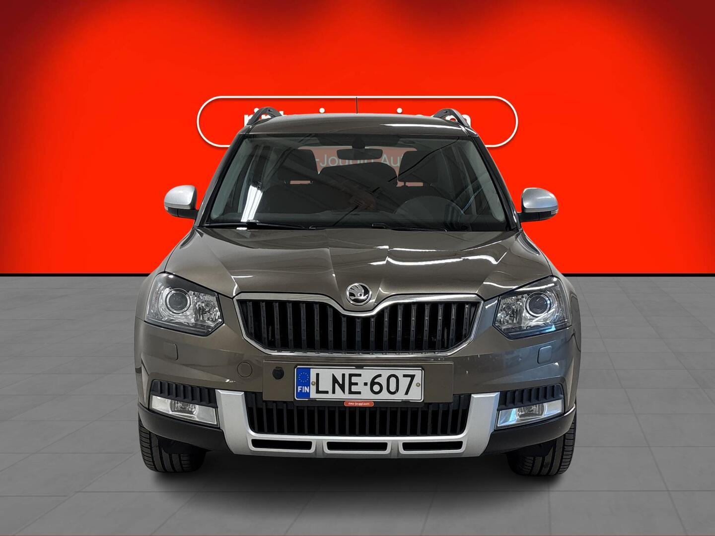 SKODA Yeti 2016