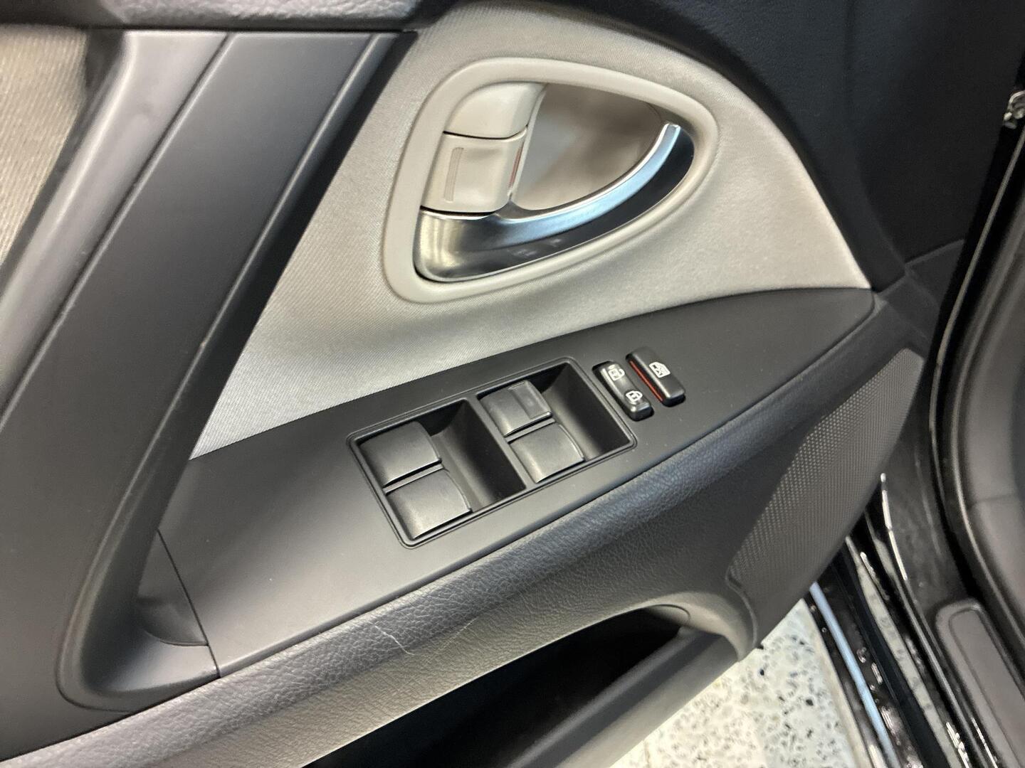 TOYOTA Avensis 2018