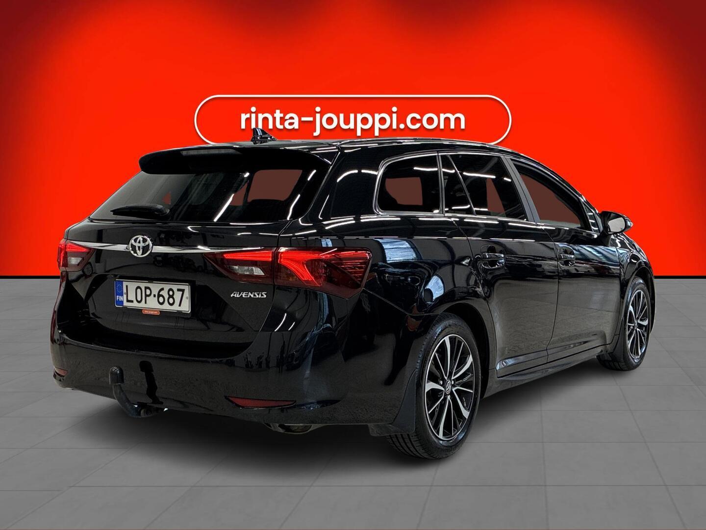TOYOTA Avensis 2018