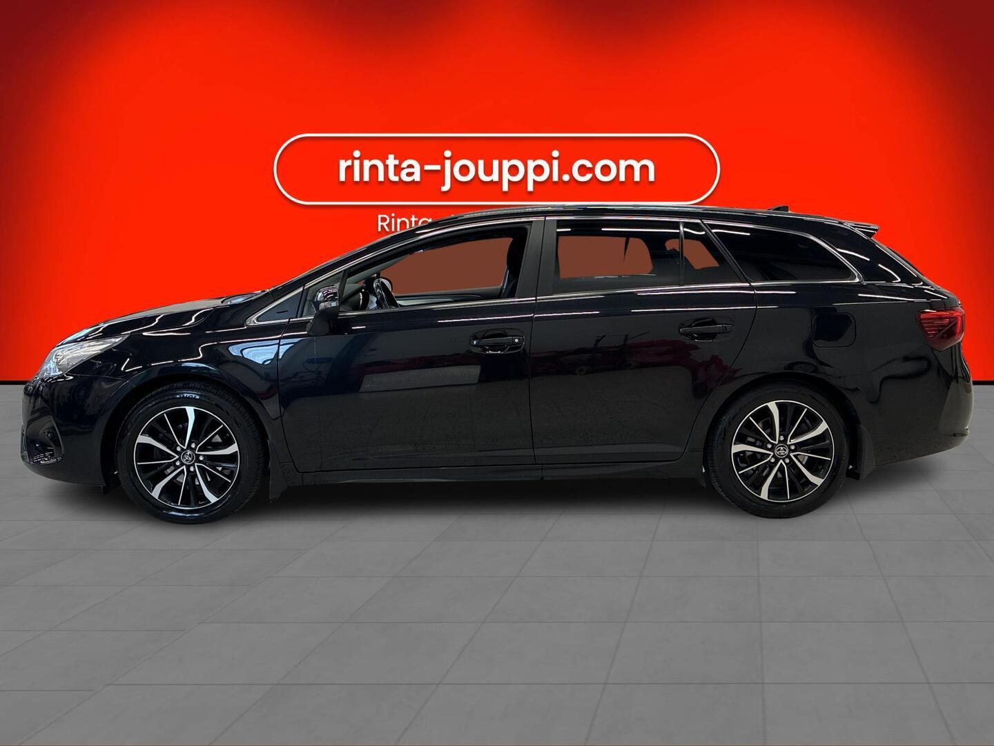 TOYOTA Avensis 2018