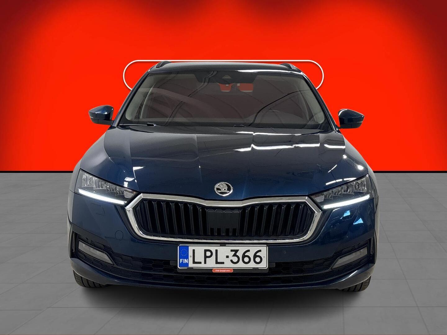 SKODA Octavia 2021