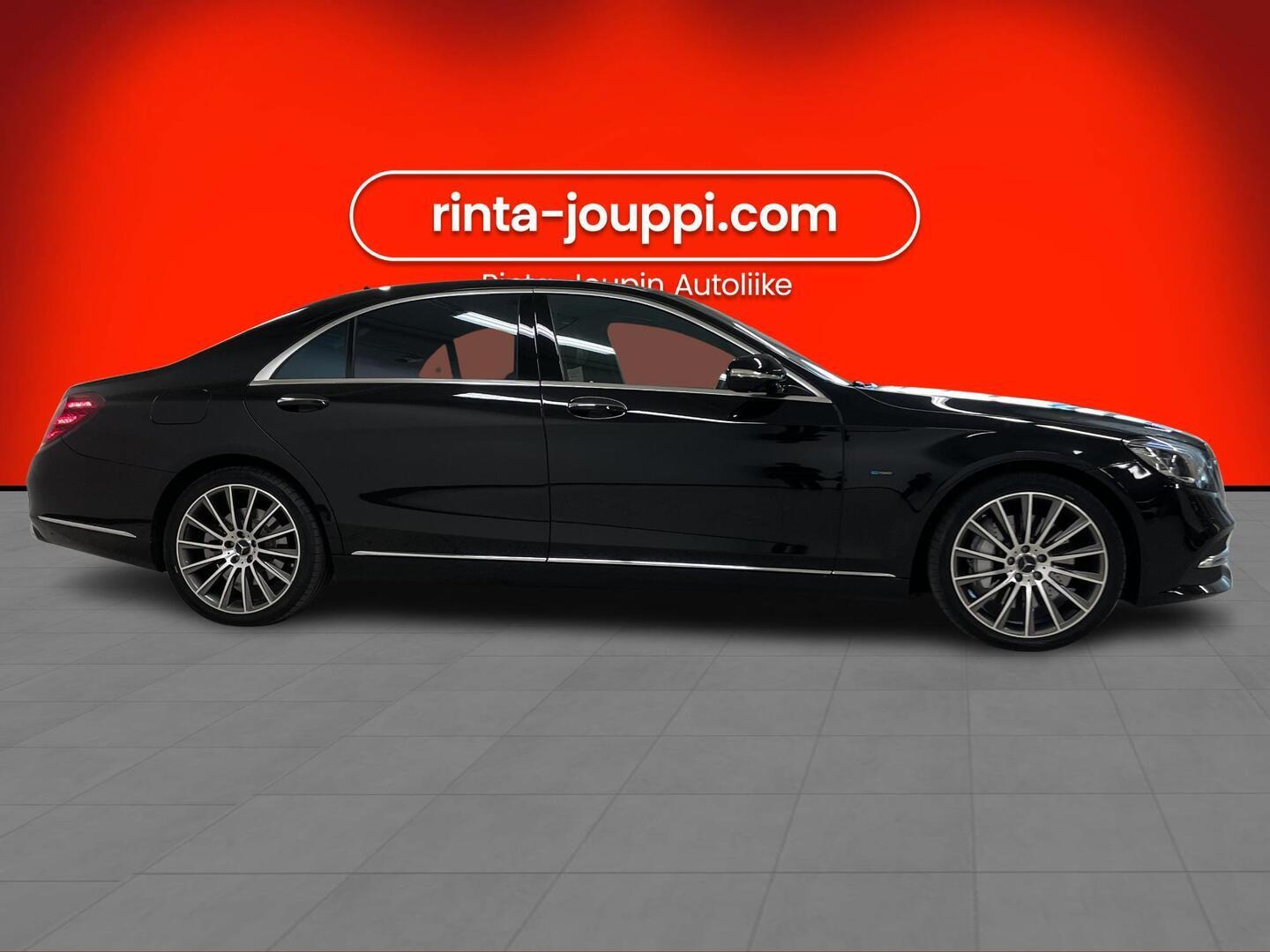 MERCEDES-BENZ S 2020