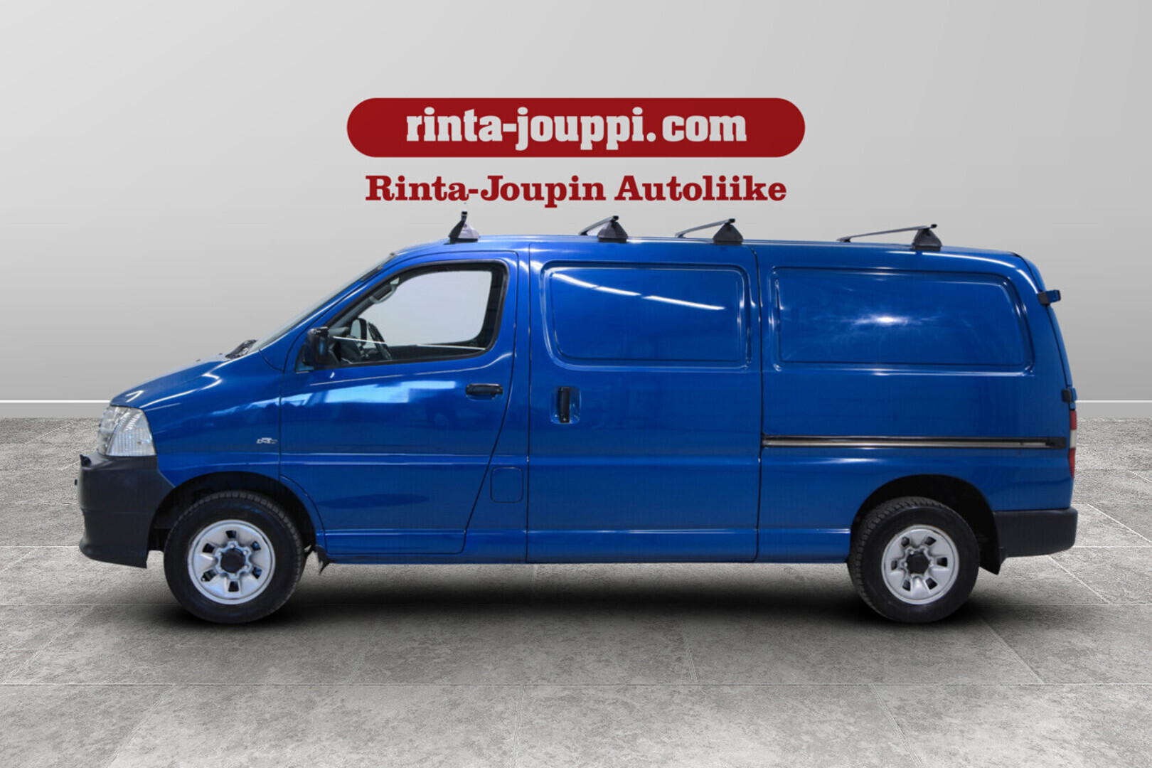 TOYOTA Hiace 2010