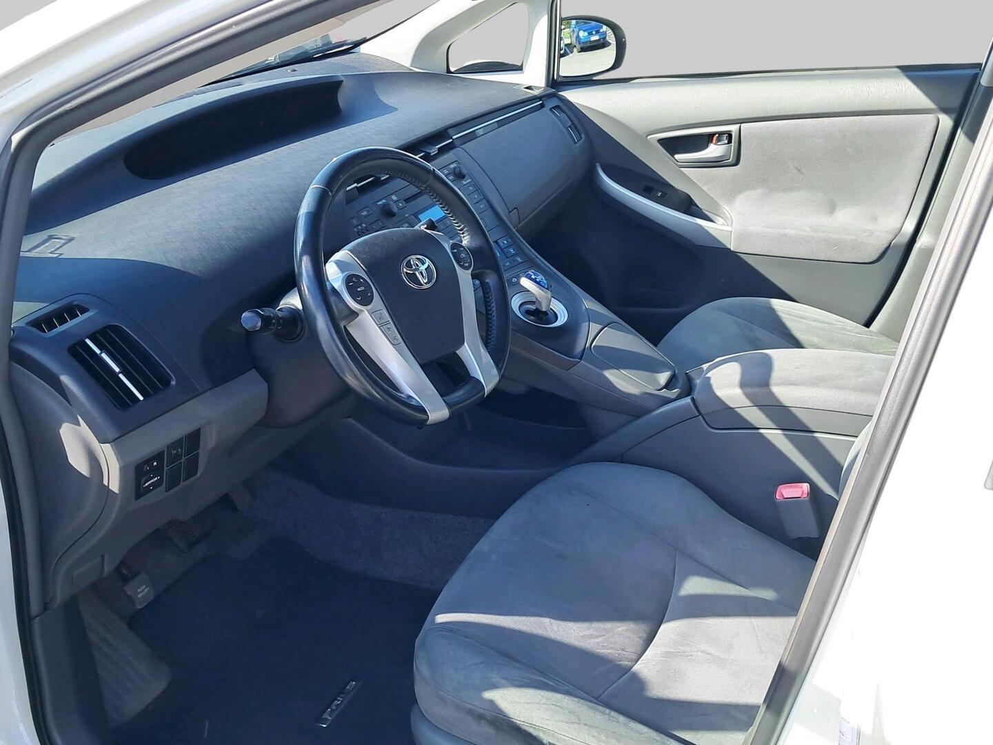 TOYOTA Prius 2009