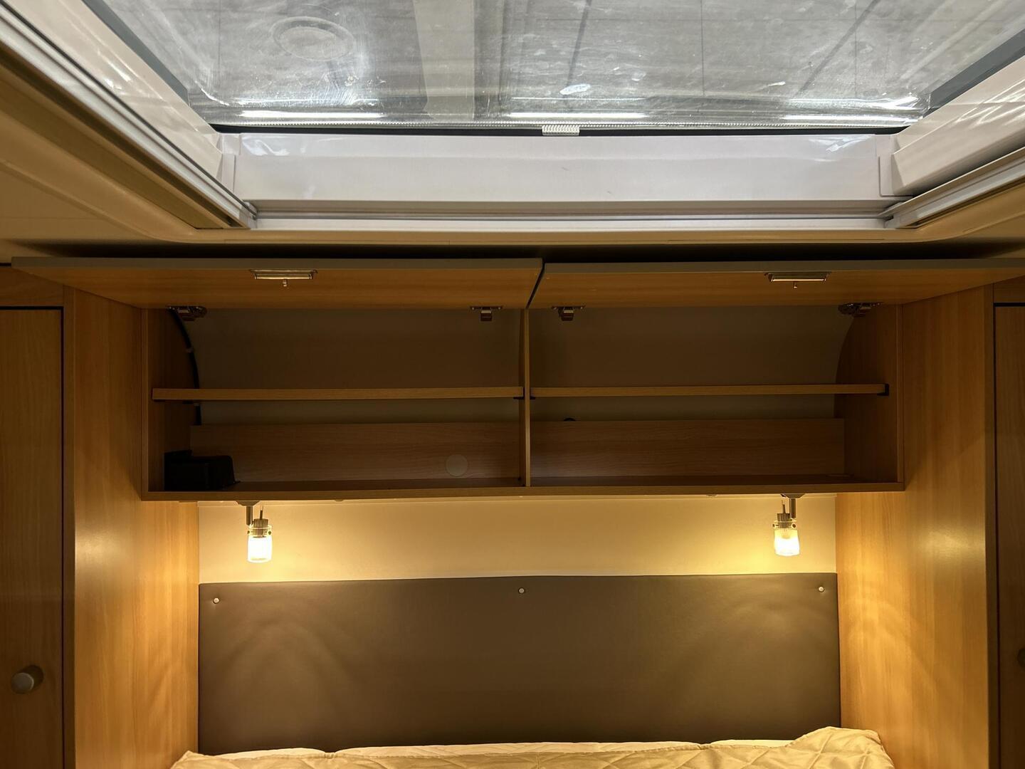 DETHLEFFS GLOBE4 T 7151 4 2015