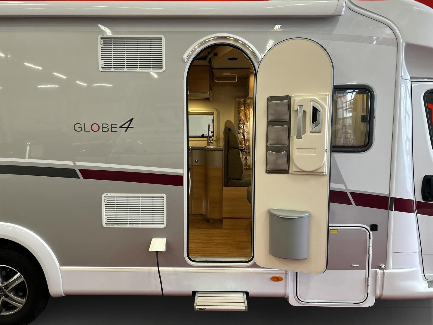 DETHLEFFS GLOBE4 T 7151 4 2015