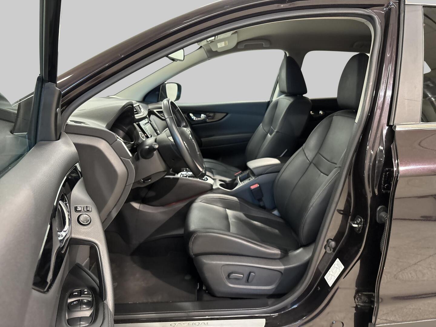 NISSAN Qashqai 2016