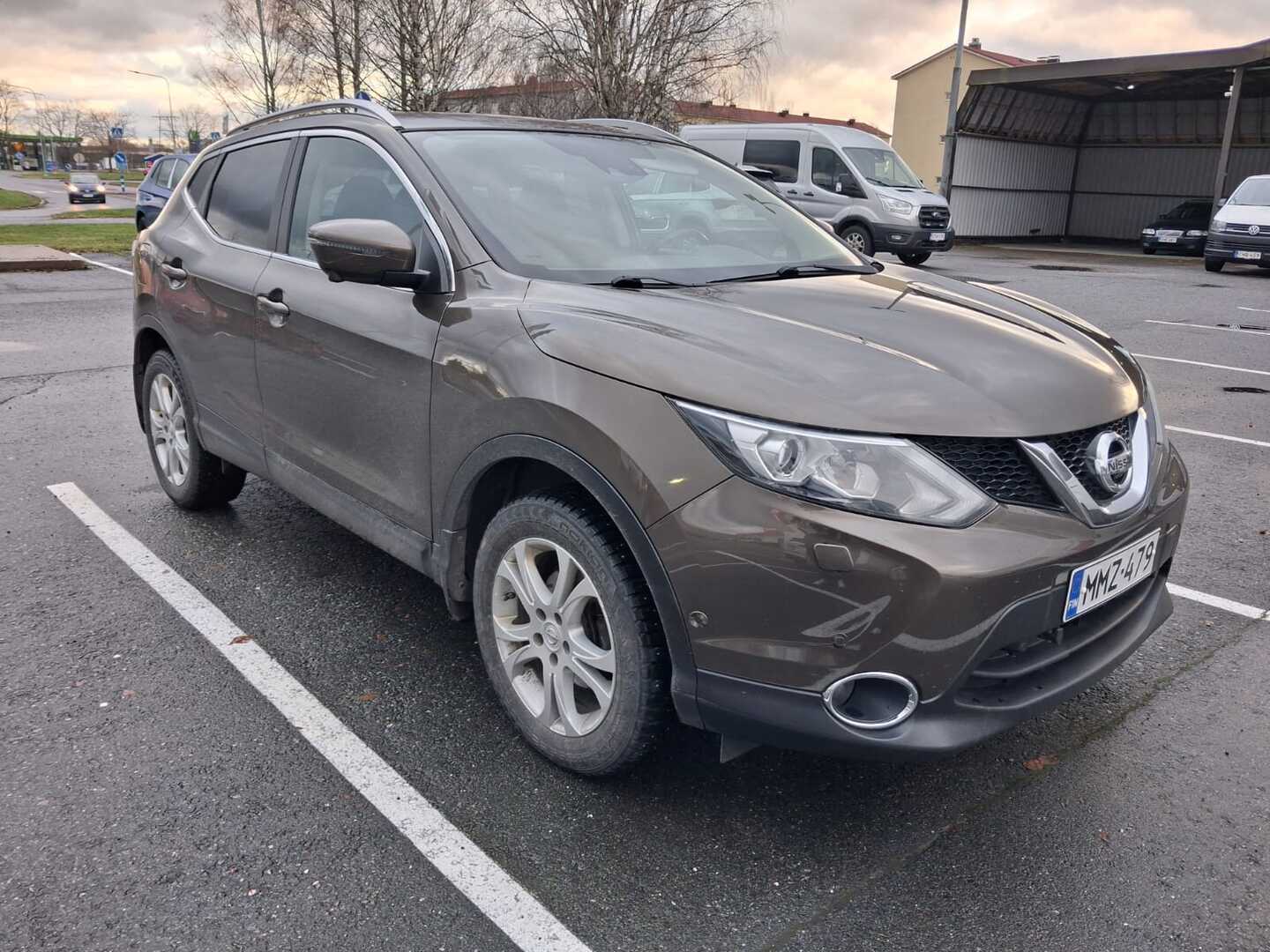 NISSAN Qashqai 2015