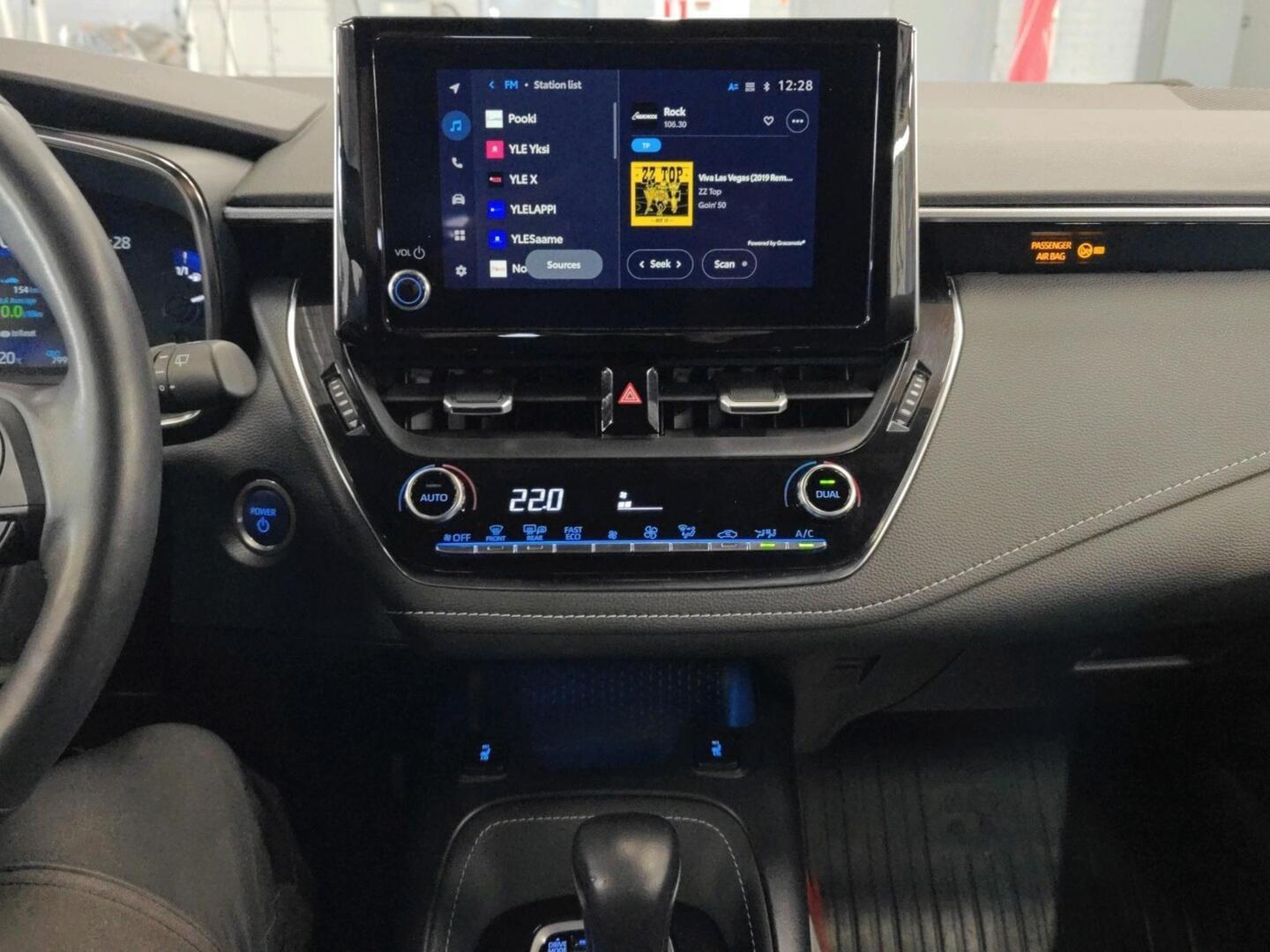 TOYOTA COROLLA 2023