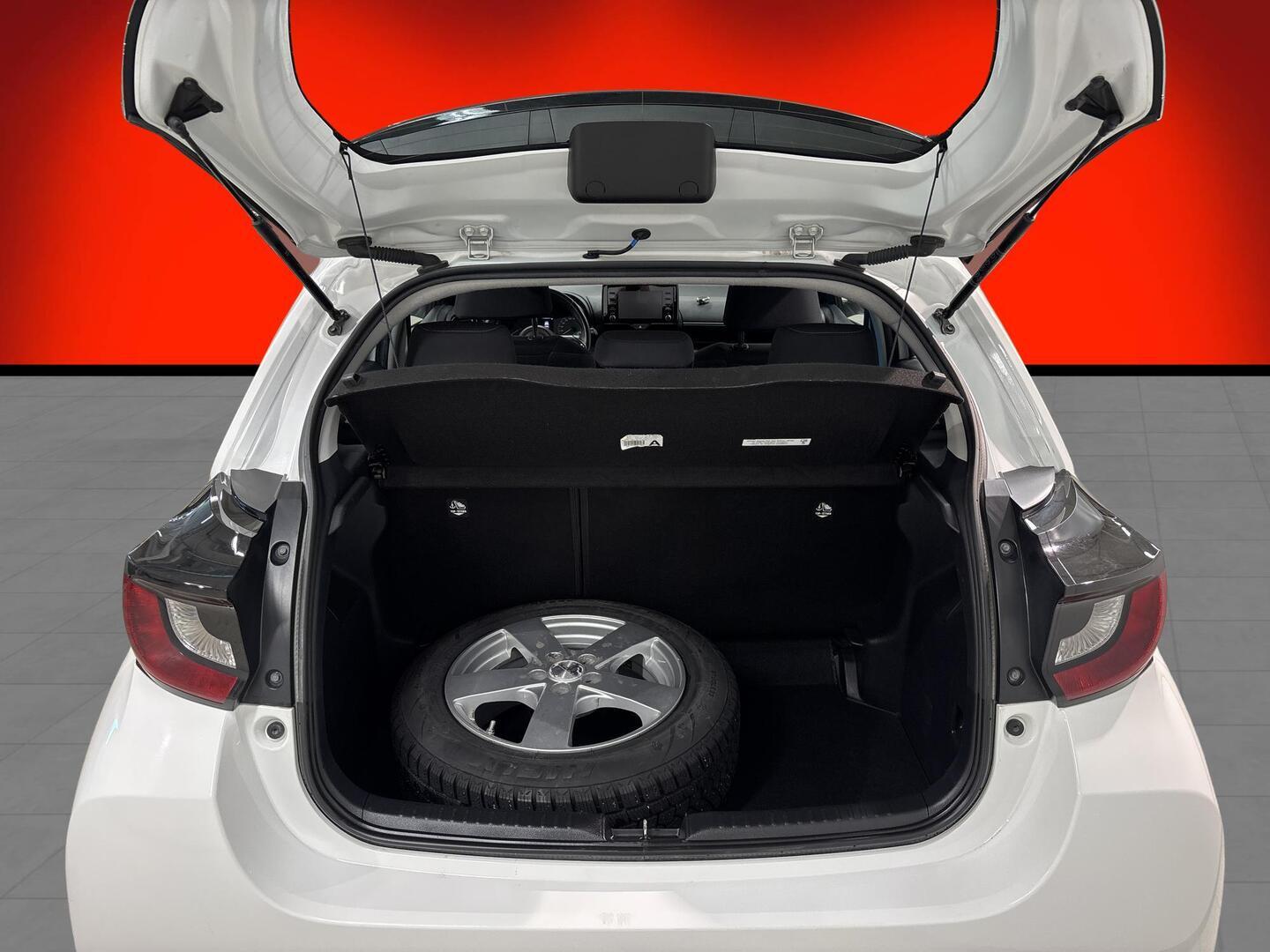 TOYOTA Yaris 2020
