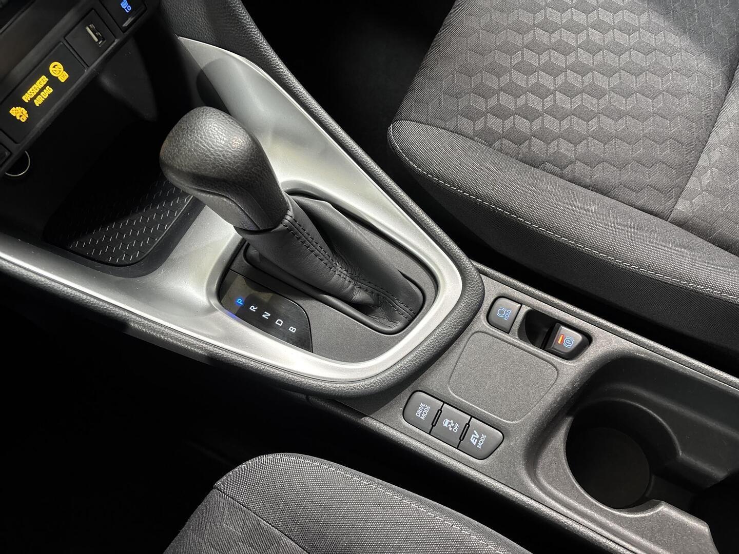 TOYOTA Yaris 2020