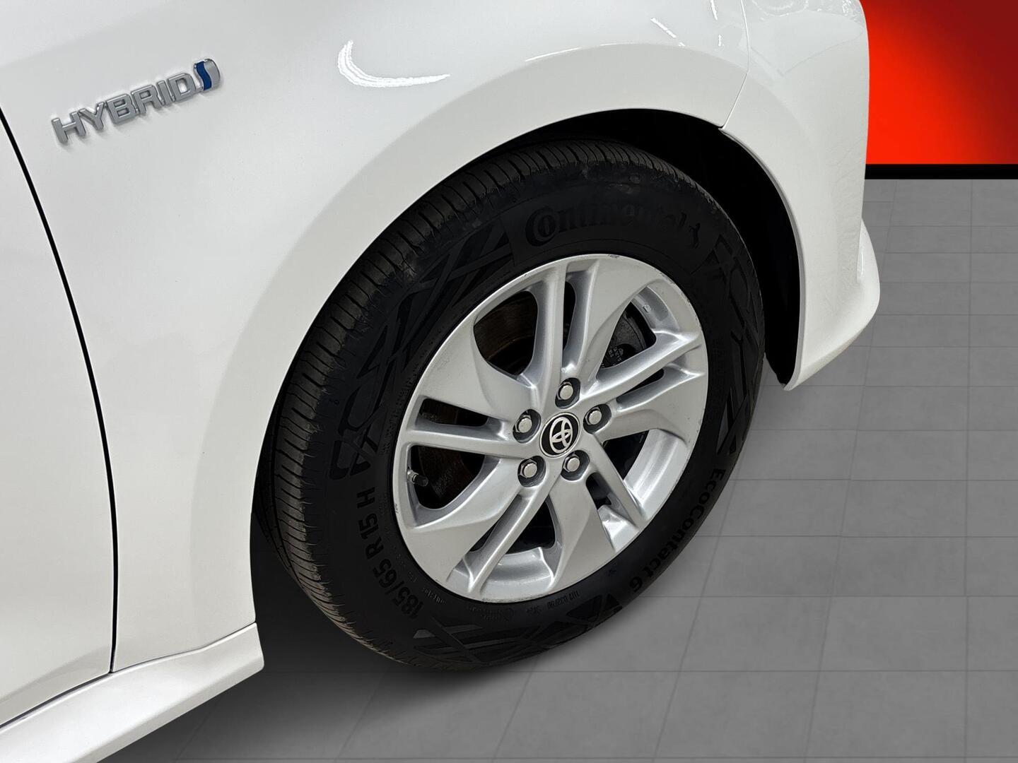 TOYOTA Yaris 2020