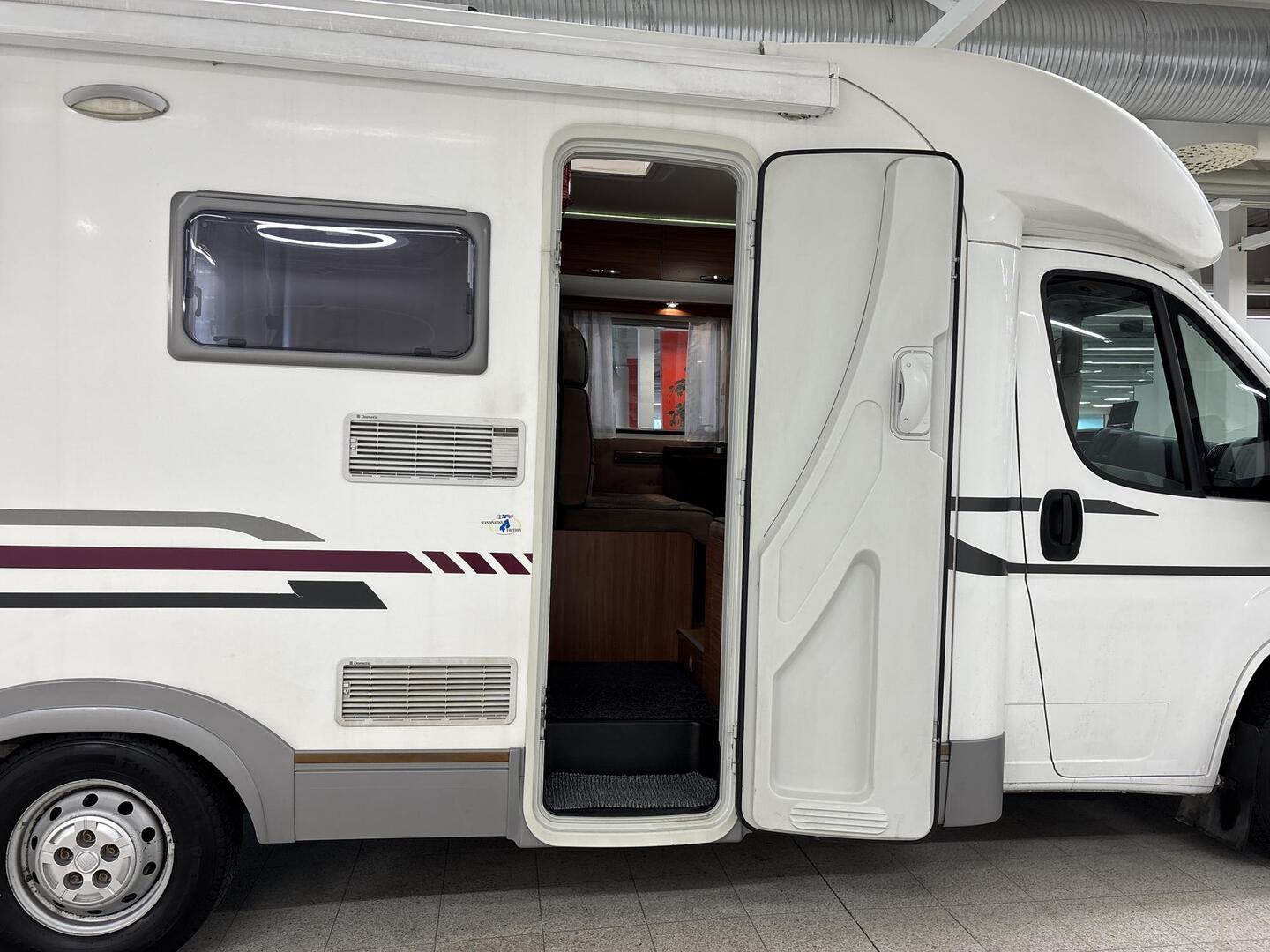 ADRIA Sport 577 SP 2010