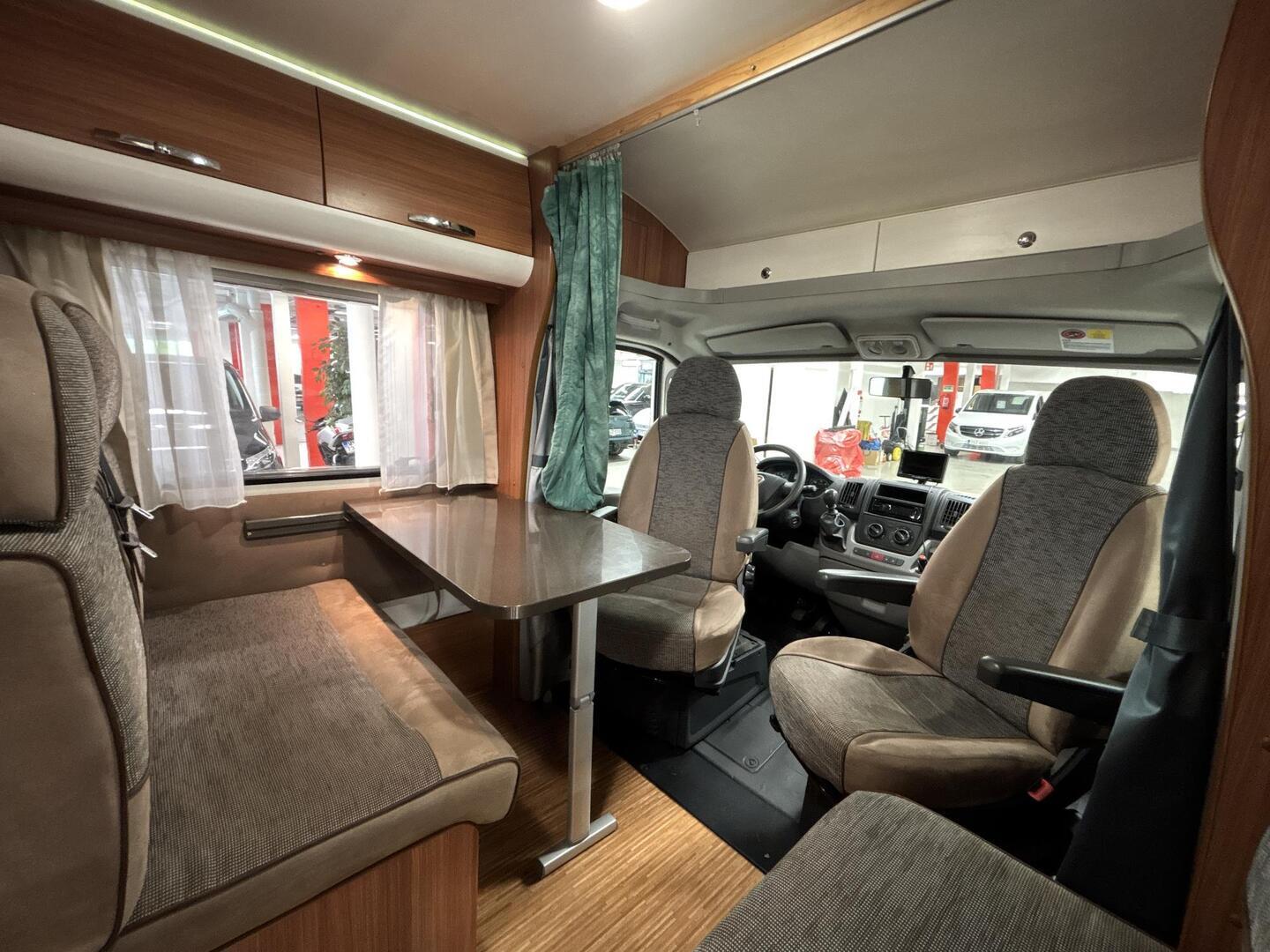 ADRIA Sport 577 SP 2010