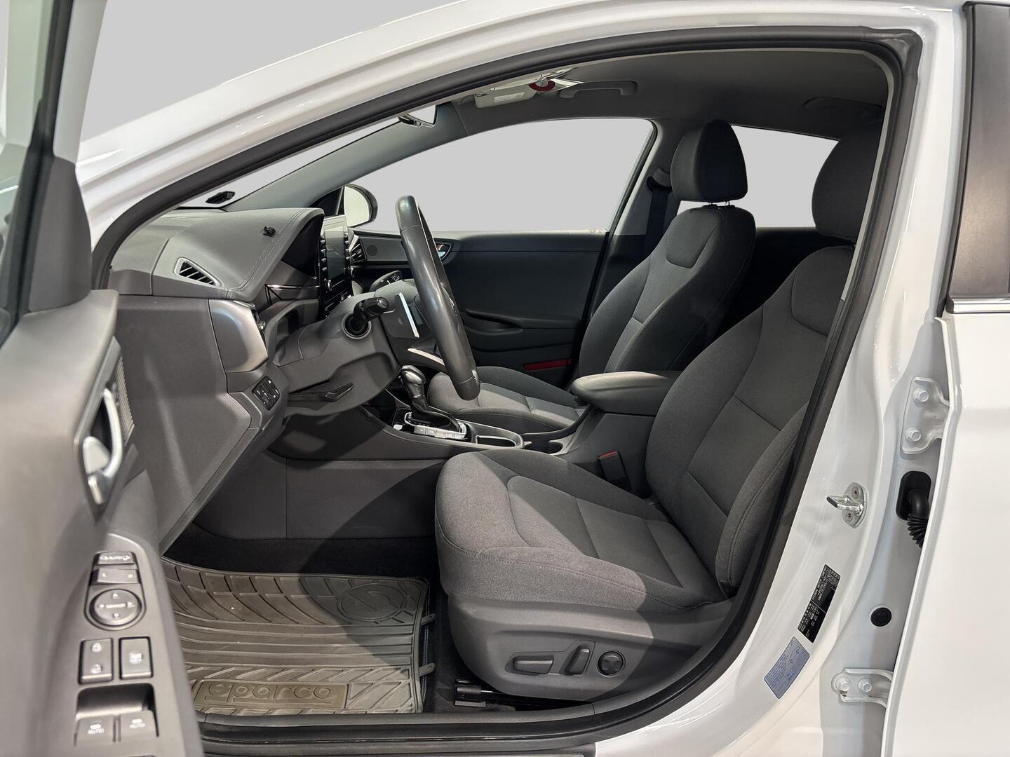 HYUNDAI IONIQ plug-in 2020