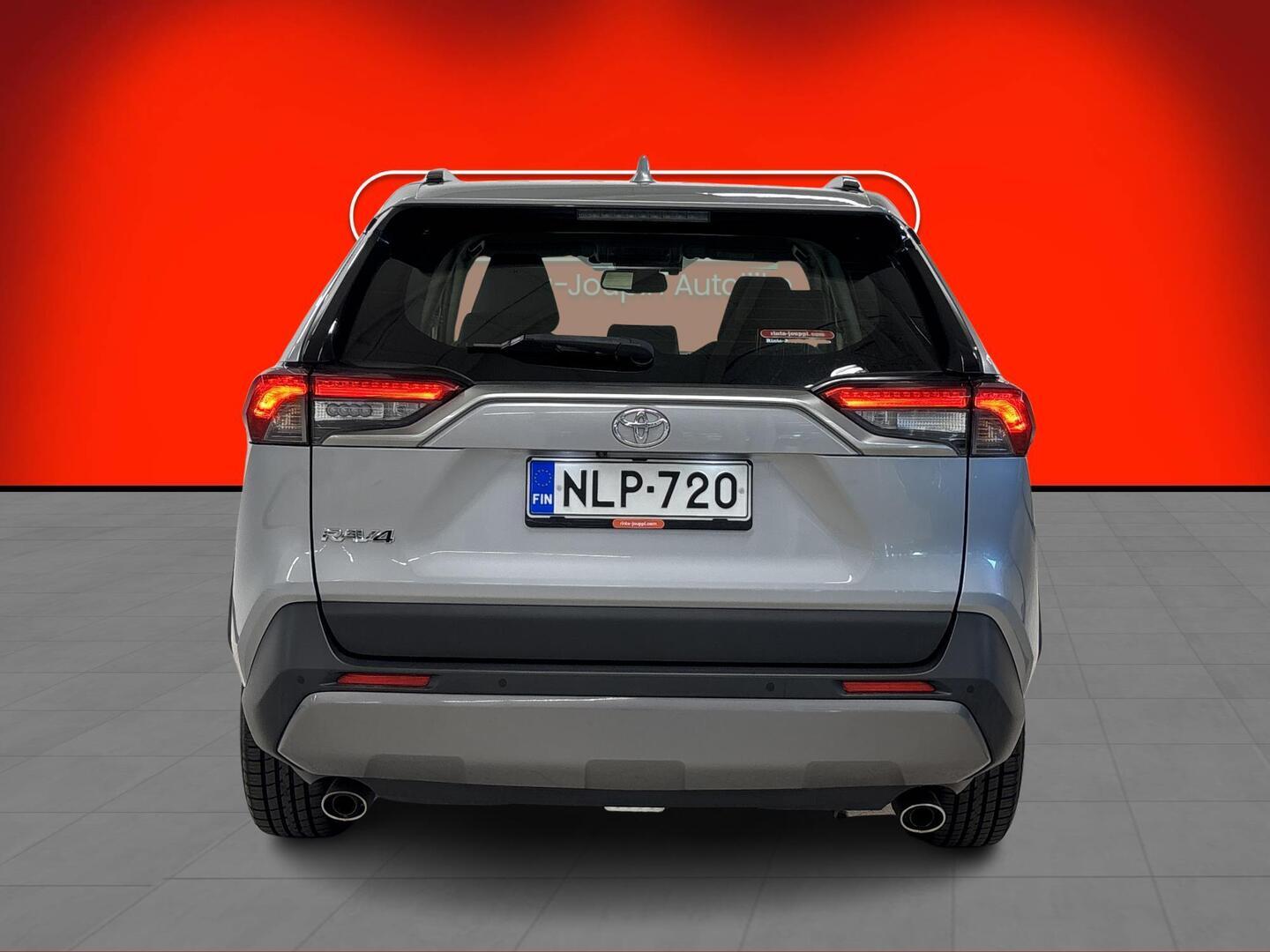 TOYOTA RAV4 2019