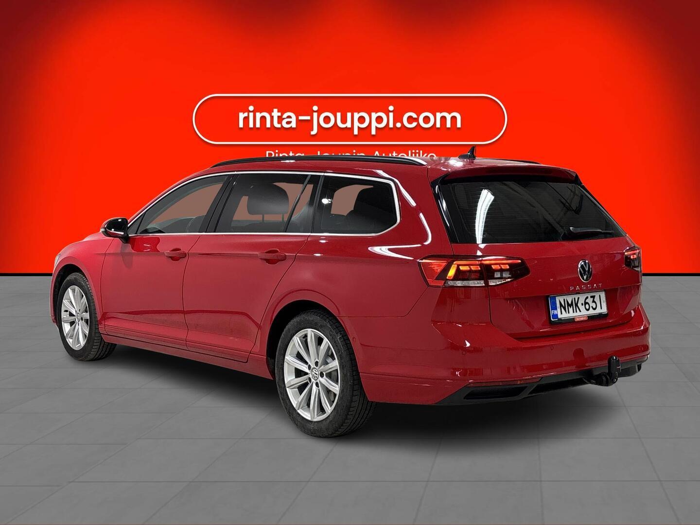 VOLKSWAGEN Passat 2022