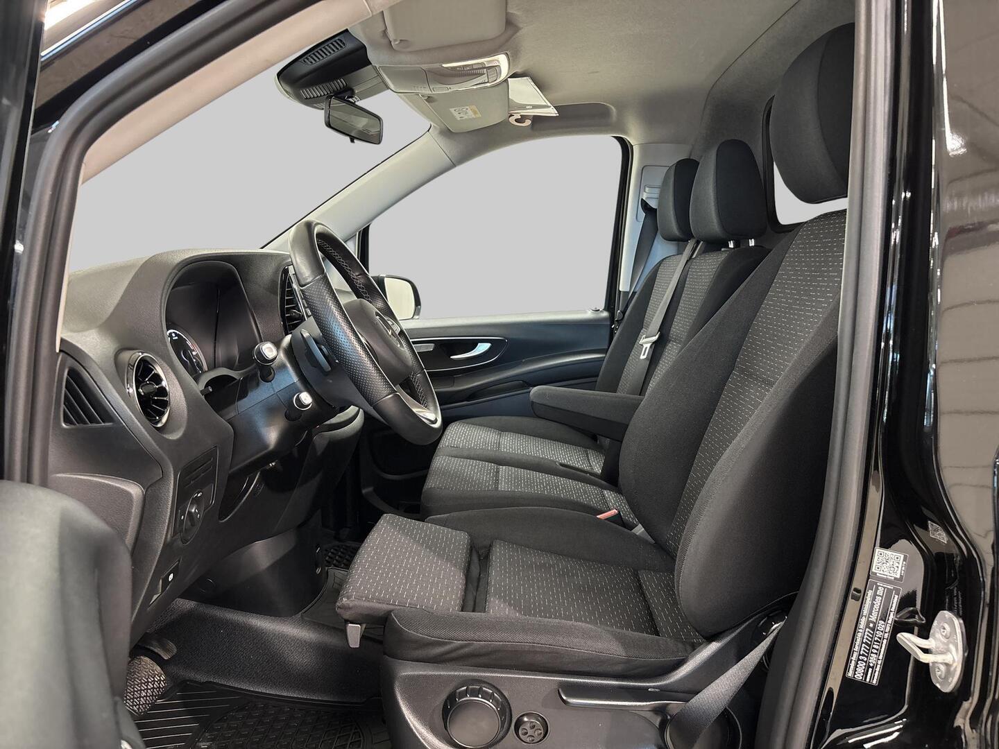 MERCEDES-BENZ Vito 2023