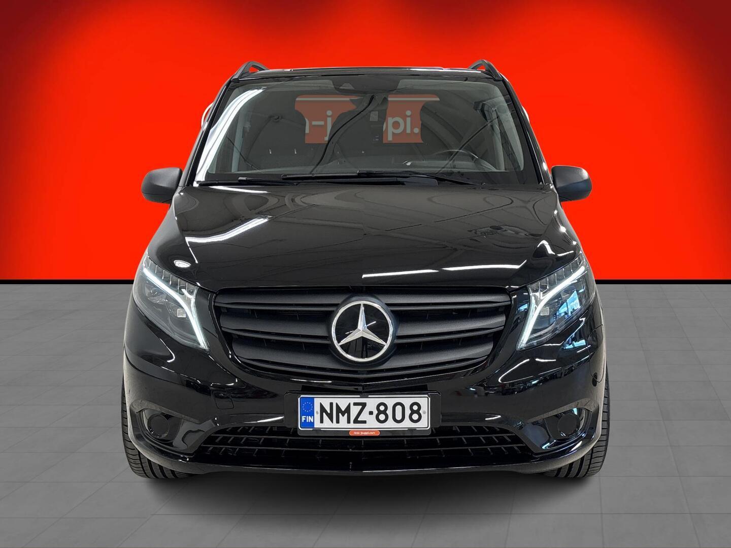 MERCEDES-BENZ Vito 2023