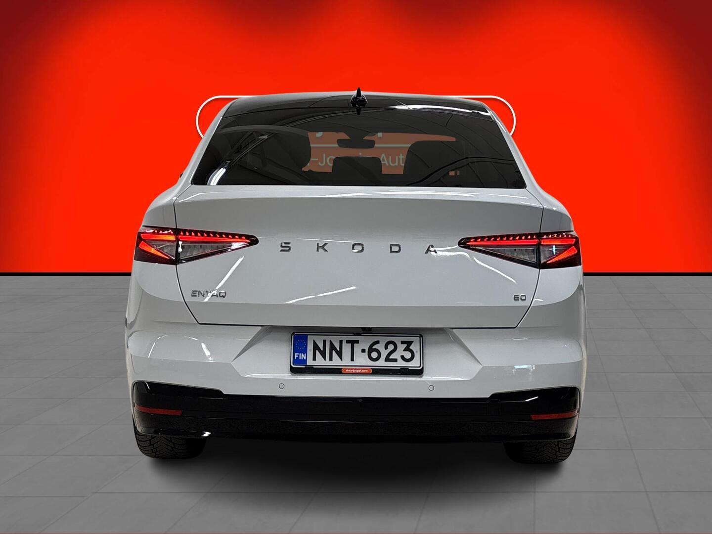 SKODA Enyaq 2024