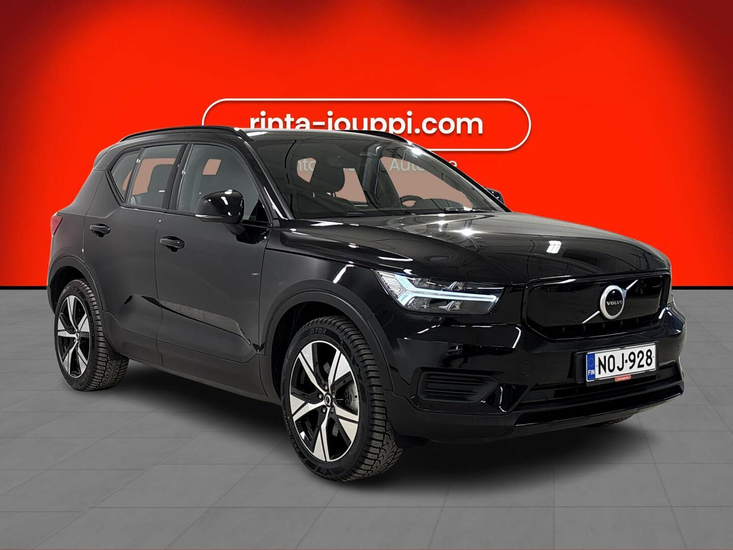 VOLVO XC40 2022