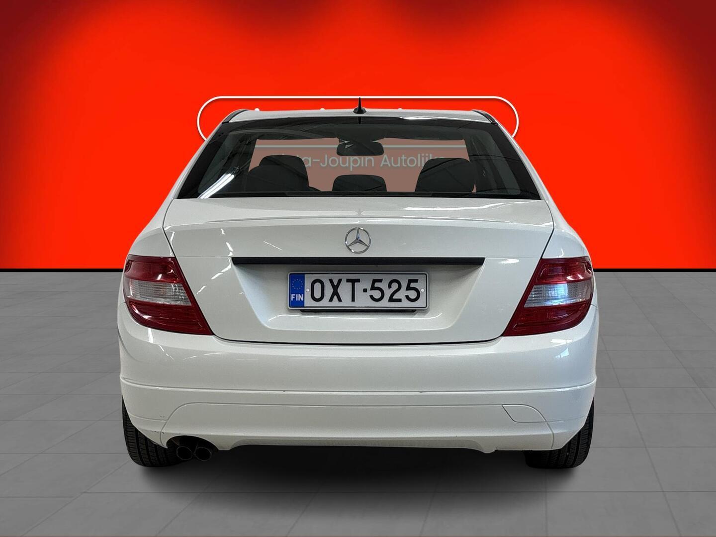 MERCEDES-BENZ C 2008