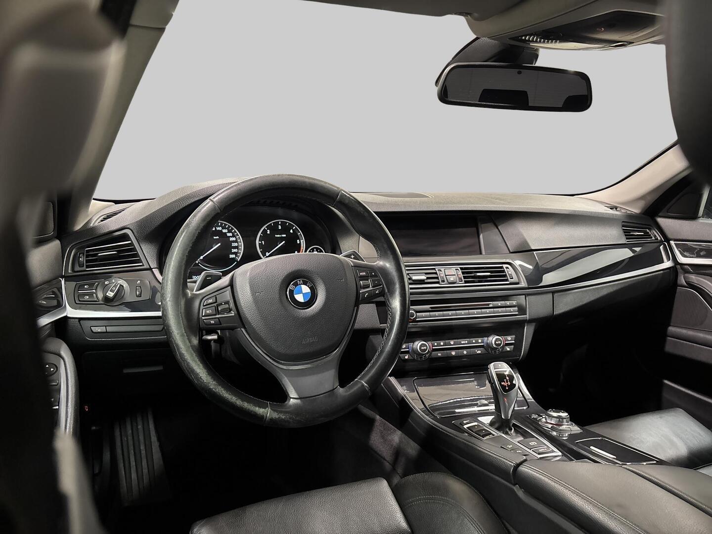 BMW 530 2012