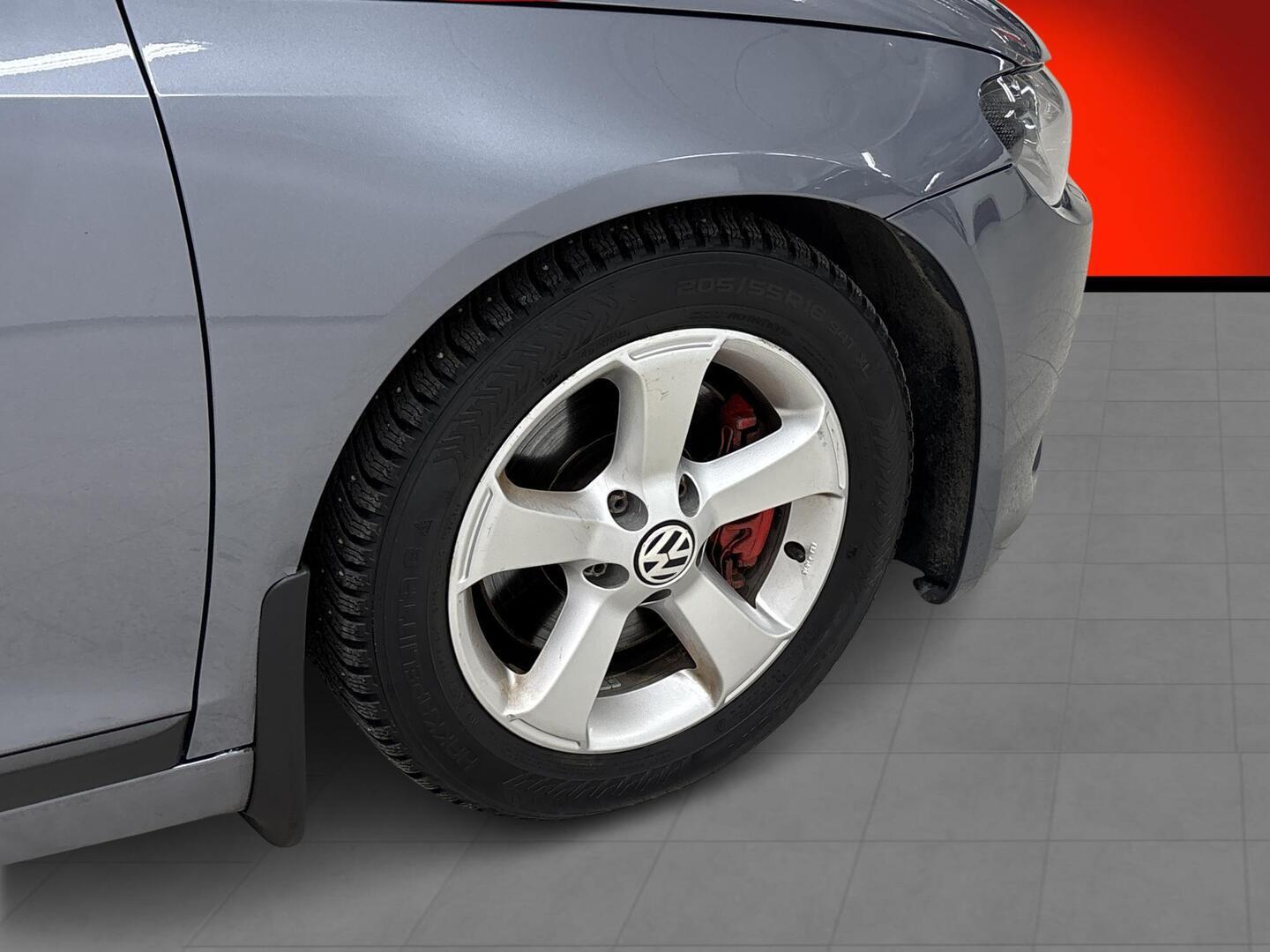 VOLKSWAGEN Scirocco 2009