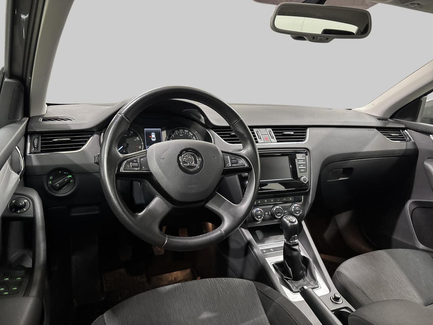 SKODA OCTAVIA 2014