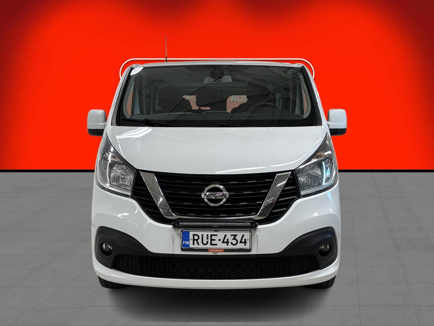 NISSAN NV300 2019